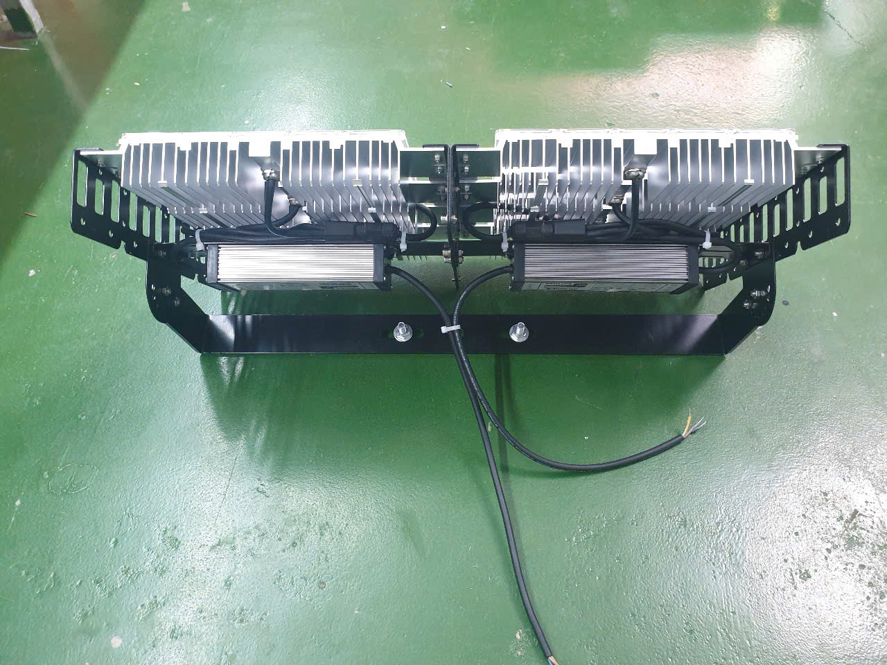 ĐÈN PHA LED GBN-LEDFL09-300W - Ảnh 3